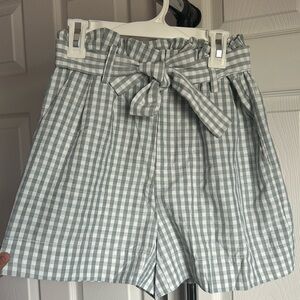 Shorts with Tie size S